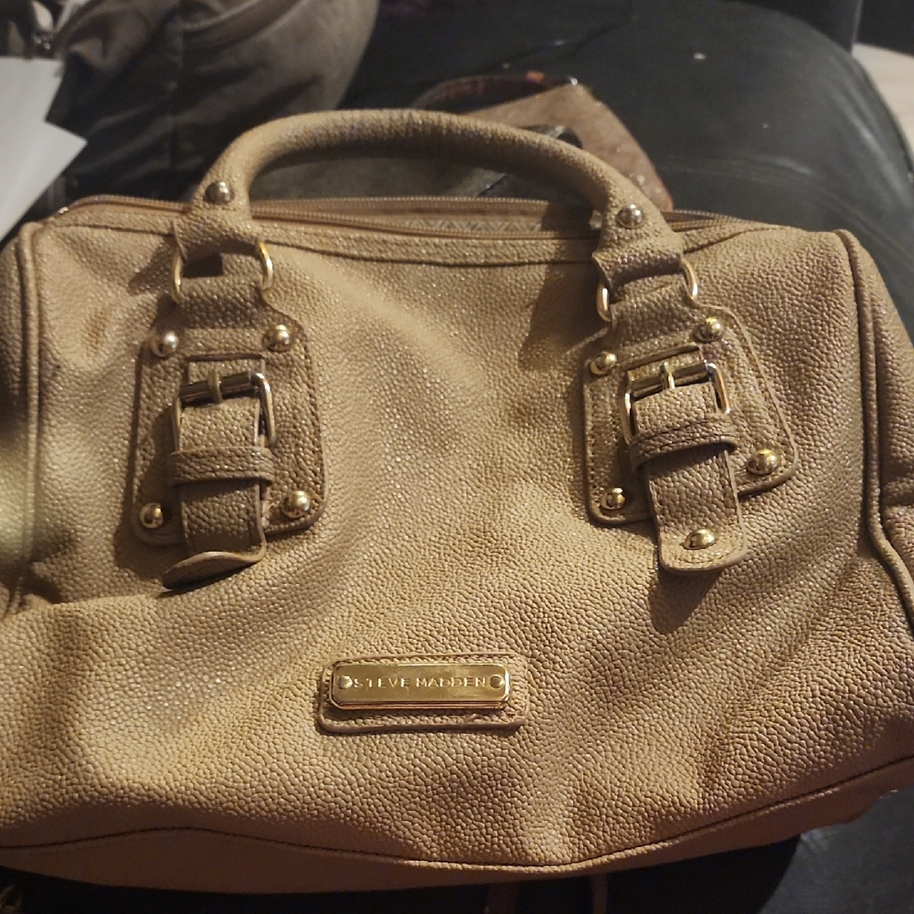 Steve Madden Beige/Tan Pebbled Satchel with Gold Hardware
